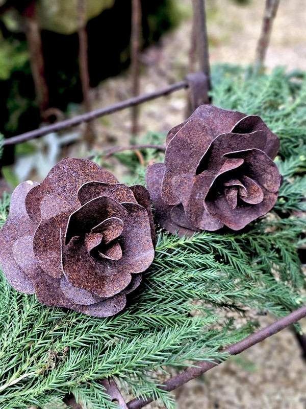 Preview: Rost-rose-deko-garten-gesteck-grab