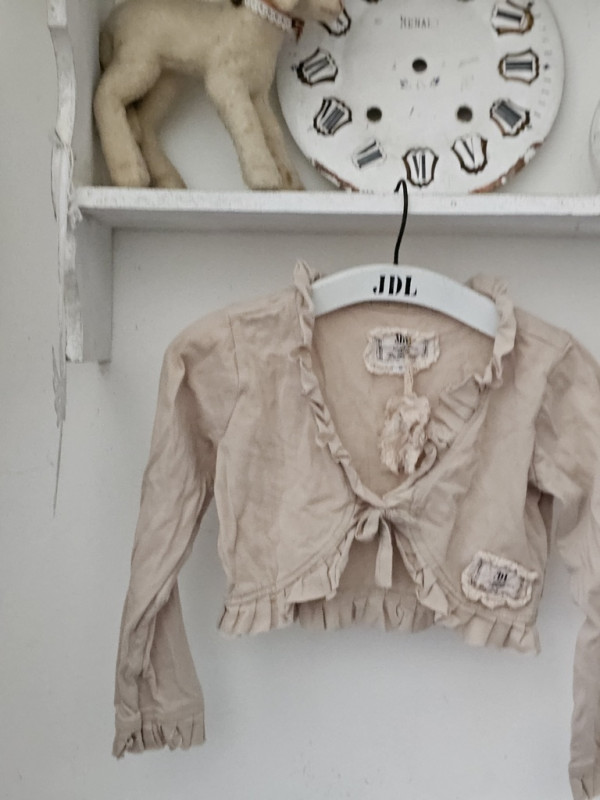 maedchen-tshirt-bolero-beige