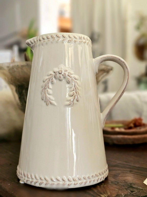 Preview: Krug Vase Lorbeerkranz antique-cream "S"