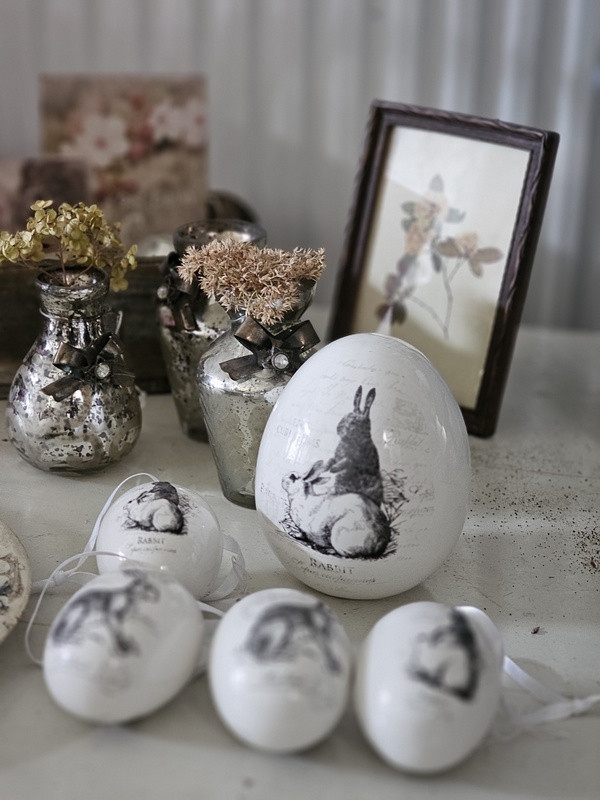 Preview: Osterei Hase Nostalgie stehend 12 cm