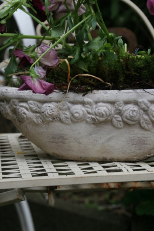 Preview: ovale Schale Blumentopf Rosenbordüre ROSENROMANTIK