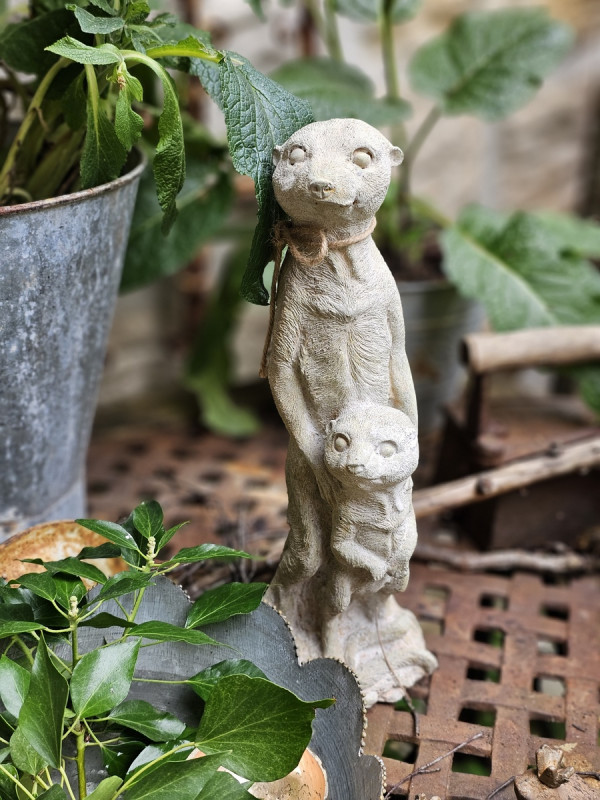 Steinfigur Erdmännchen Gartenfigur