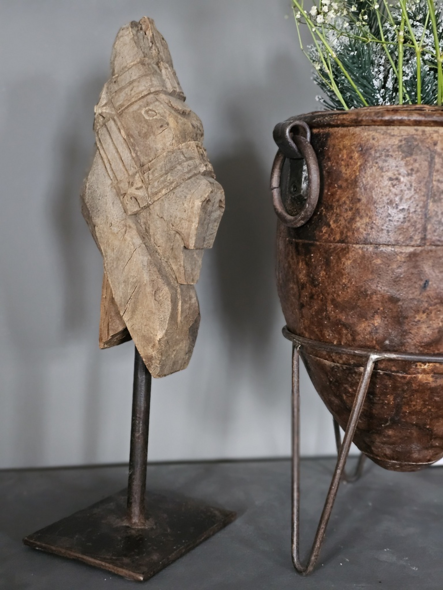 Pferde-Skulptur-antik-holz