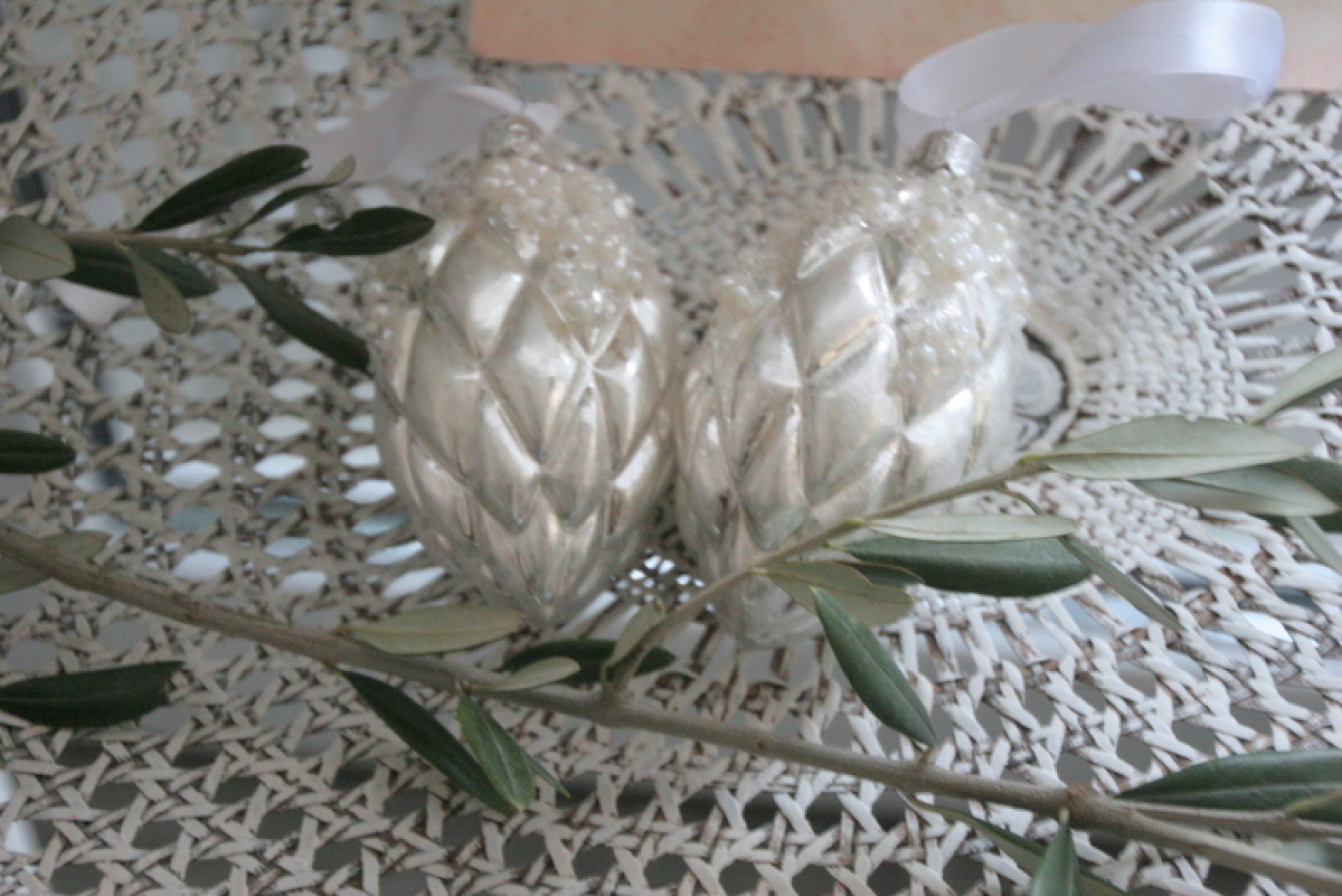 Glaszapfen cream mit Perlen 13 cm Baumbehang