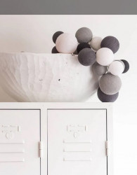 Premium Lichterkette Cotton ball lights grey white