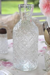 Karaffe Vase Pressglas Rautenmuster Antik-Style 25 cm