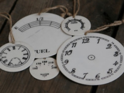 VINTAGE Deko Emaille Zifferblatt Set 4-teilig
